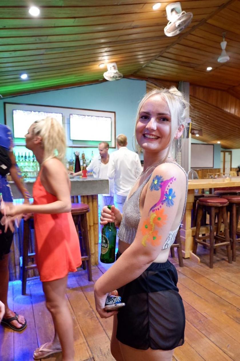 Bigboss Hostel Thongsala Ngoại thất bức ảnh